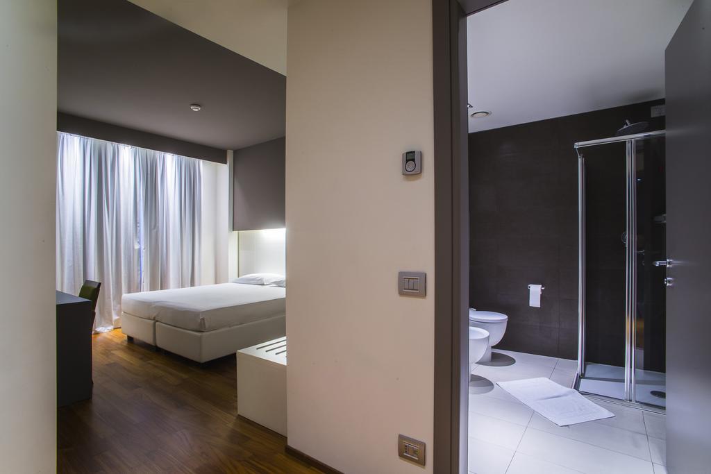 Hotel Mariet Romano di Lombardia Extérieur photo