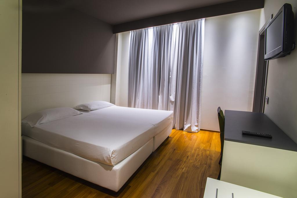 Hotel Mariet Romano di Lombardia Chambre photo