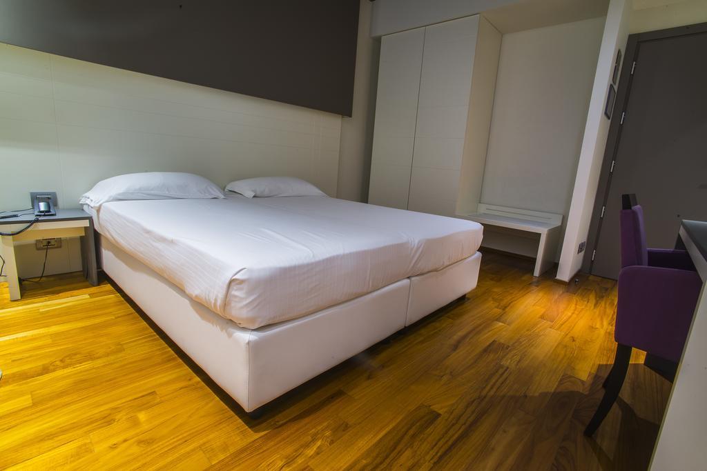 Hotel Mariet Romano di Lombardia Chambre photo