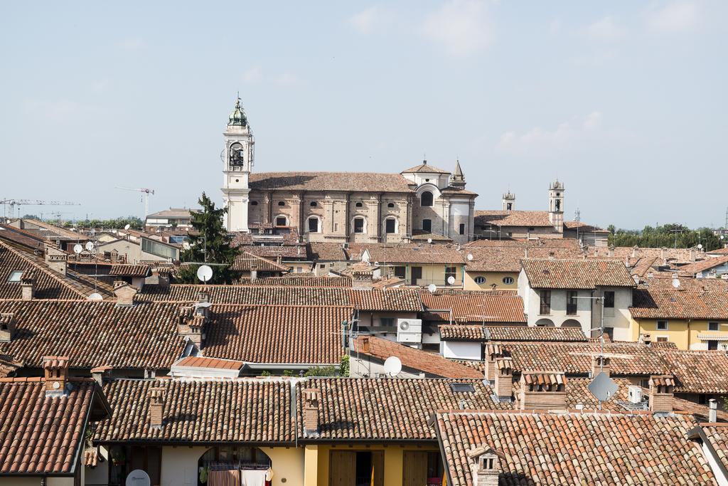 Hotel Mariet Romano di Lombardia Extérieur photo