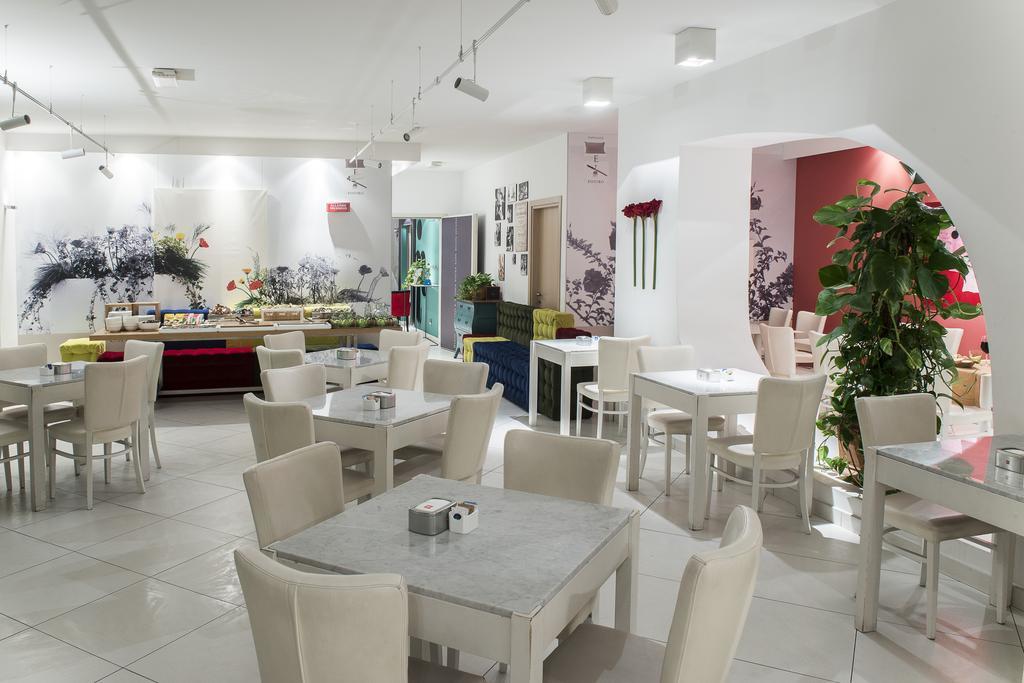 Hotel Mariet Romano di Lombardia Extérieur photo